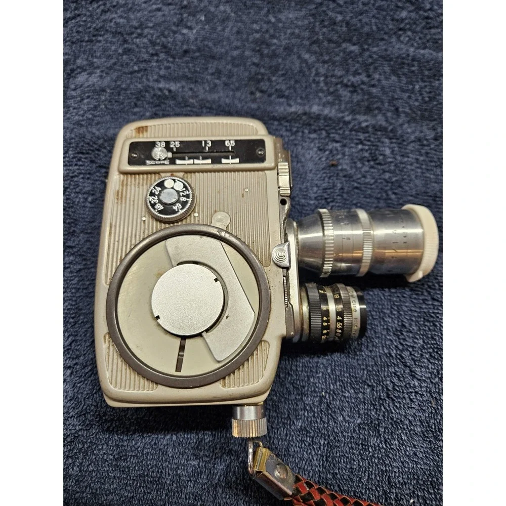 Vintage YASHICA -8 8MM MOVIE CAMERA Made In Japan Not Tested